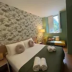 Otel The Convo 3*