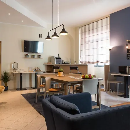 The Convo Hotel 3*