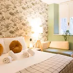 Hotel The Convo 3*