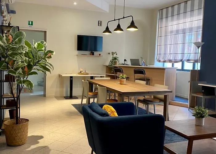 The Convo Hotel Como